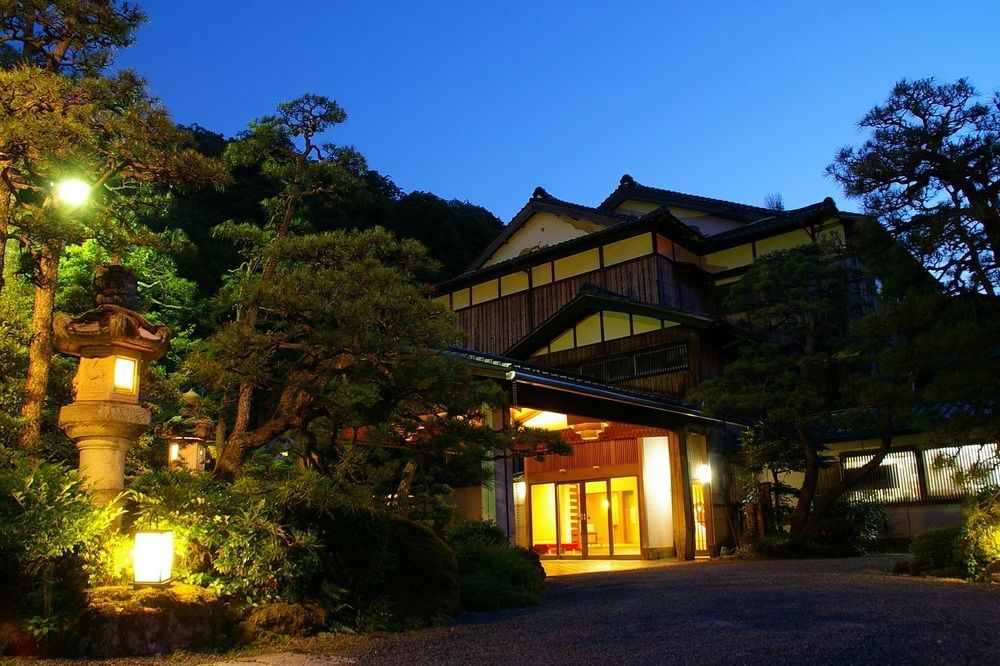 Yutouya Ryokan Toyooka  Zewnętrze zdjęcie